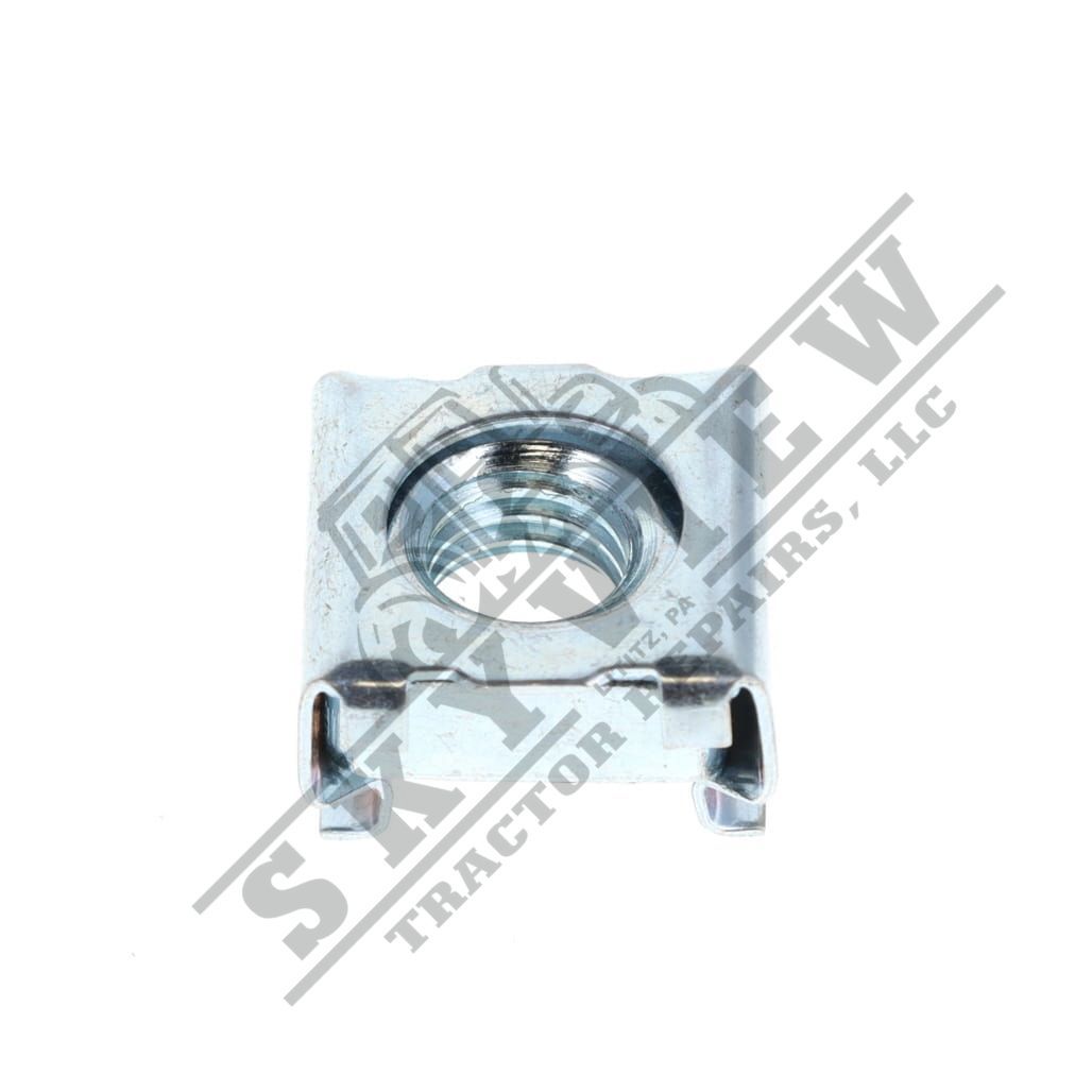1000015425 - Square Nut With Holder