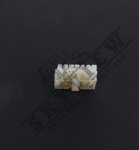 1000051984 - Plug Housing