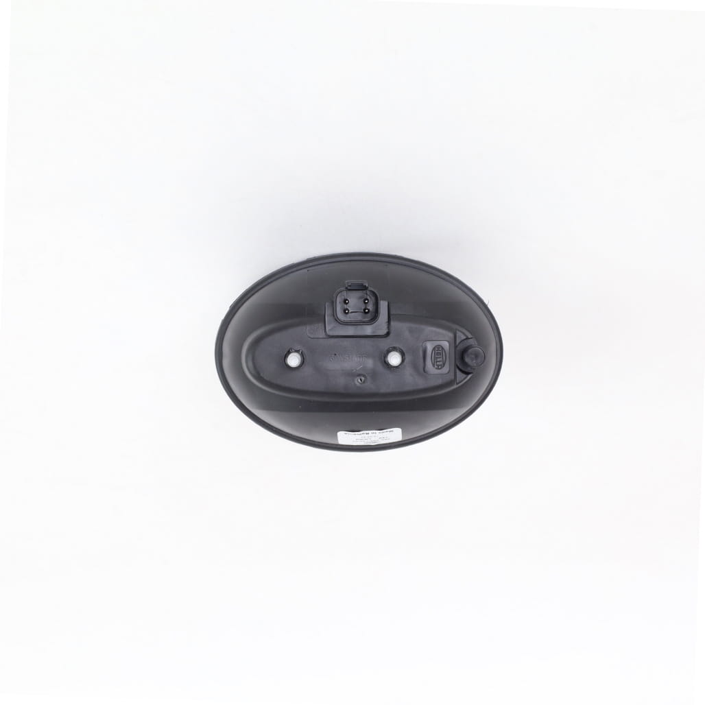 1000136352 - Tail Light