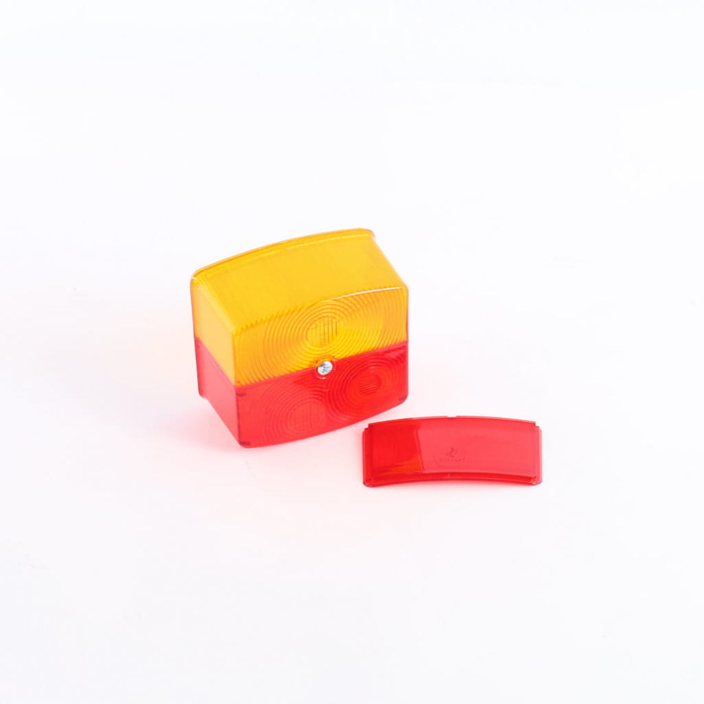 1000211558 - Tail Light Lens