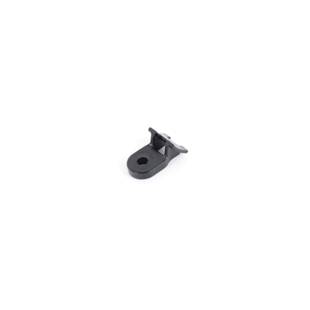 1000378385 - Socket