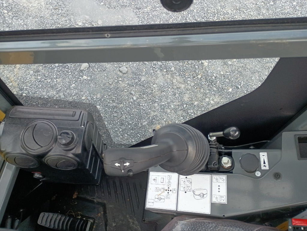 WACW Wacker Neuson WL250 - Cab/Heat