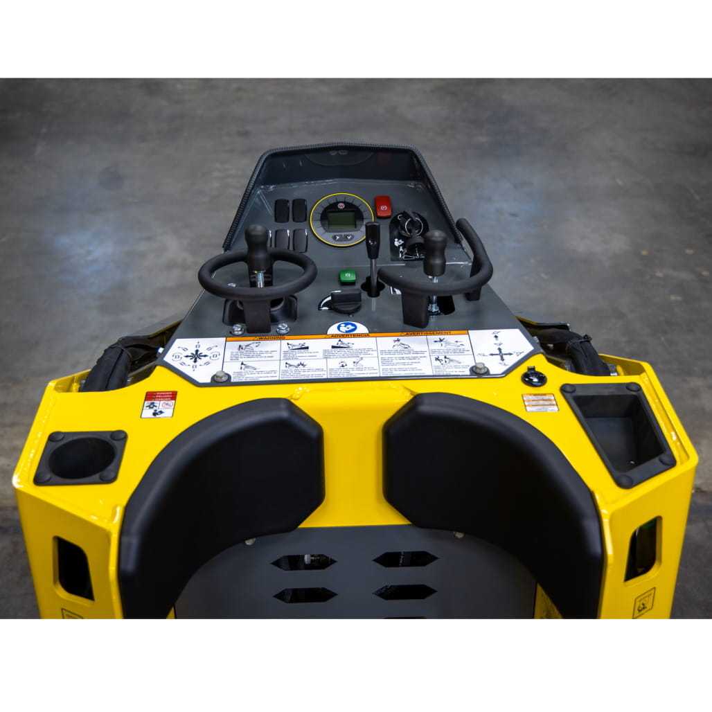 SM100 Compact Track Loader