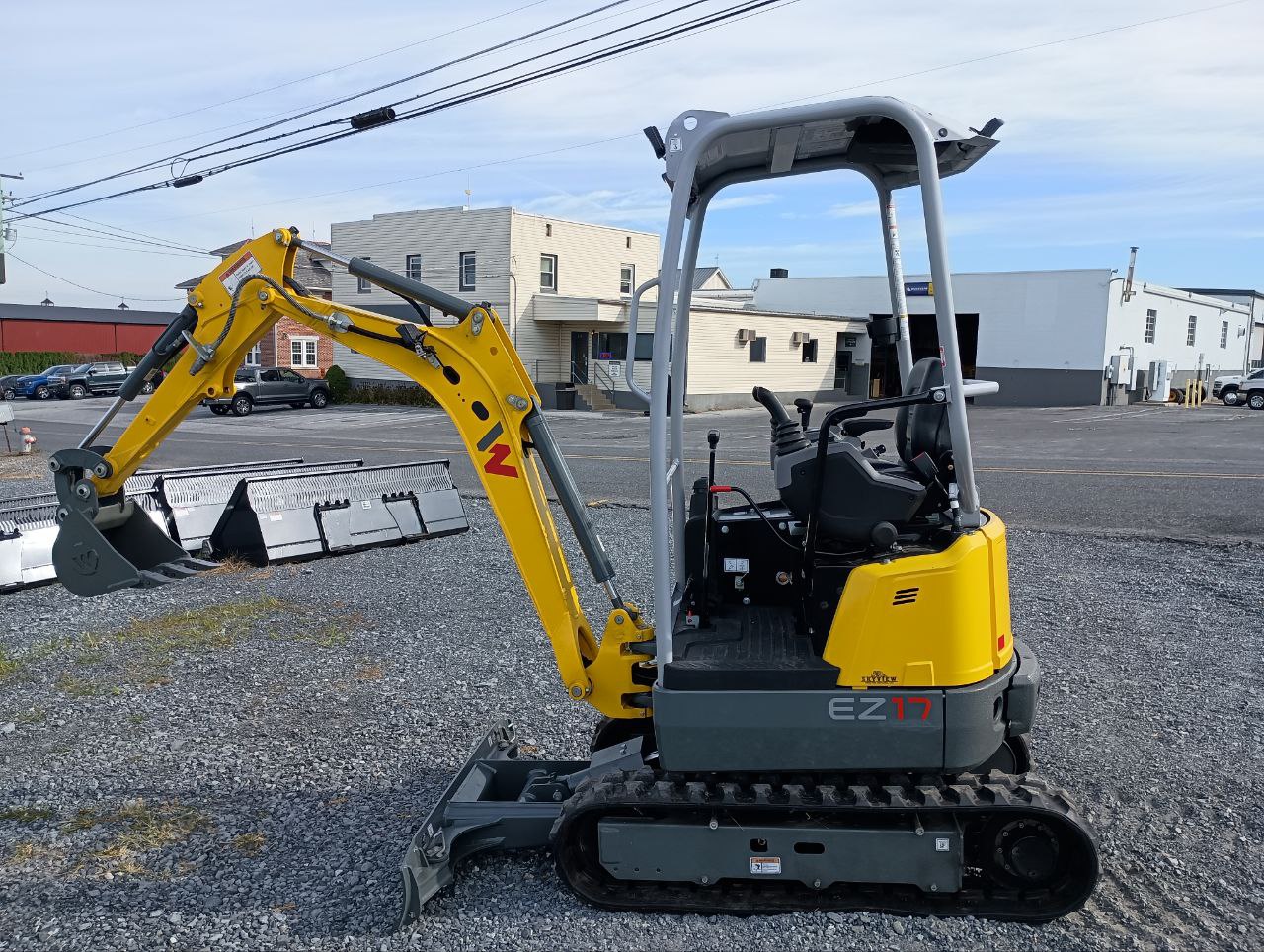Wacker Neuson EZ17-2 – Skyview Tractor Repairs