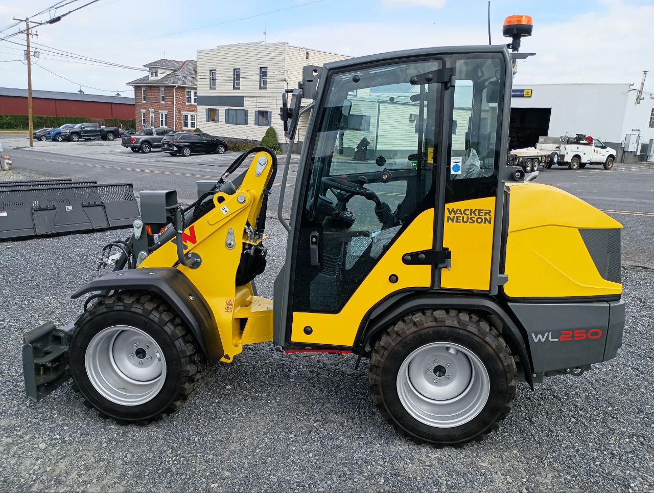 WACW Wacker Neuson WL250 - Cab/Heat